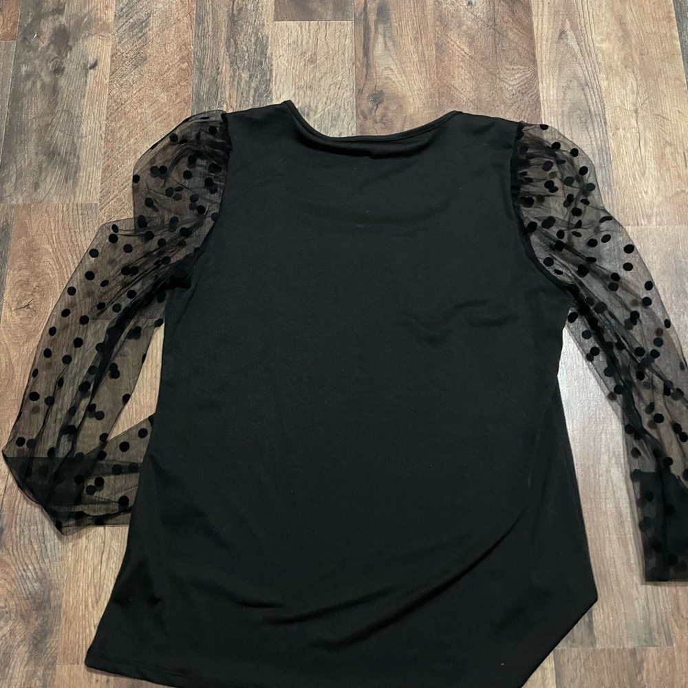polka dot sleeve blouse